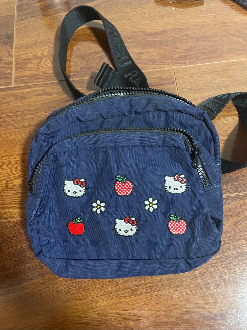 BAGGU Hello Kitty Fanny pack